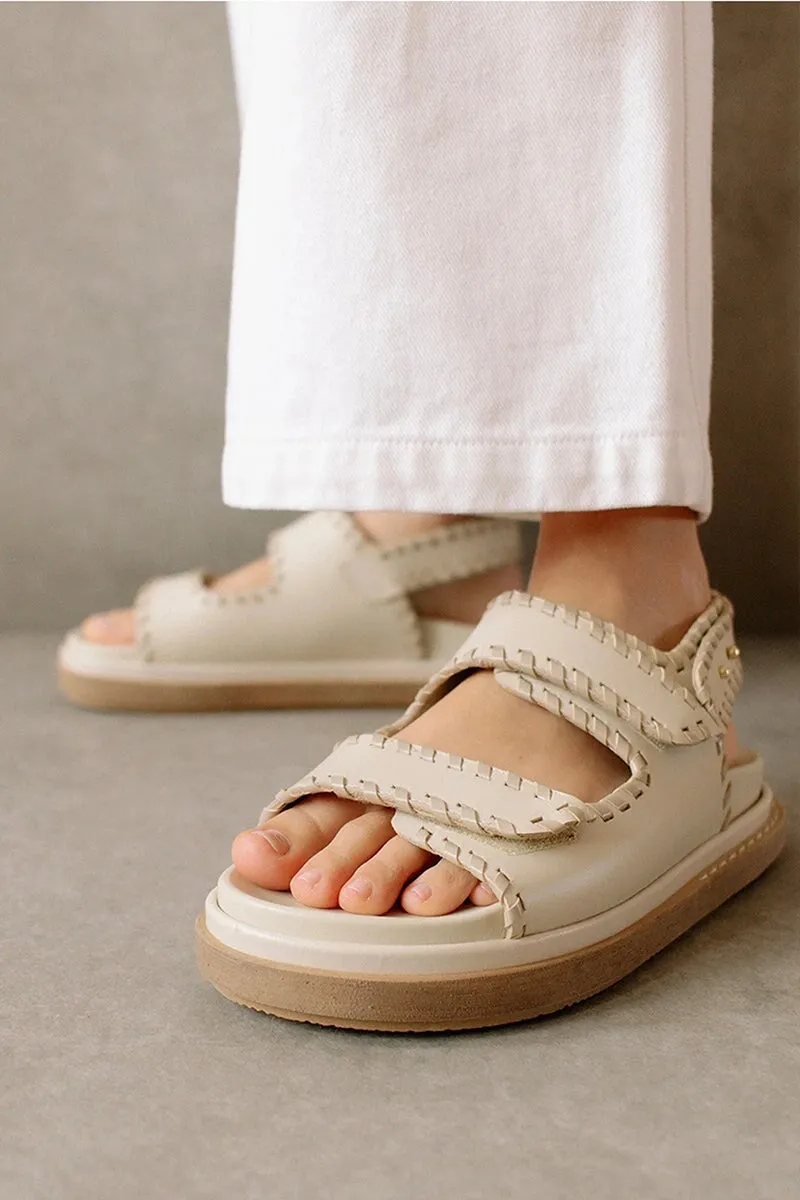 BARREL CREAM STONE BEIGE LEATHER SANDALS- CREAM STONE BEIGE