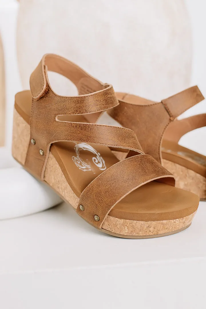 Casper Strappy Wedges | Tan