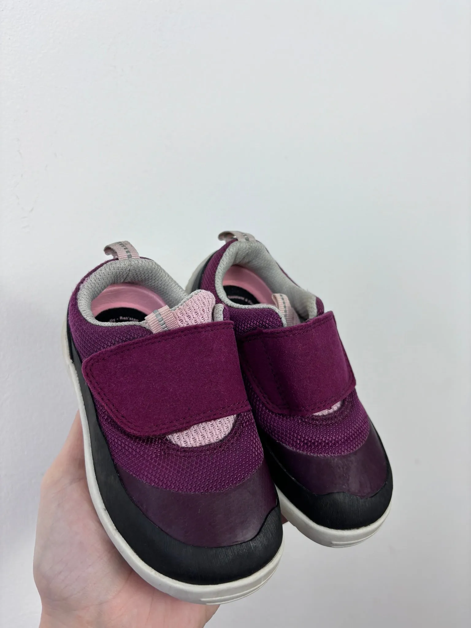 Clarks UK 5 G