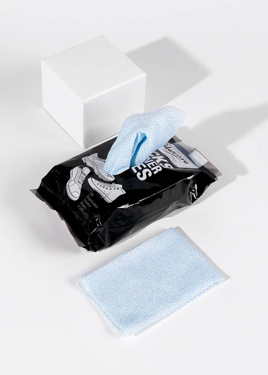 Footwear cleaning wipes