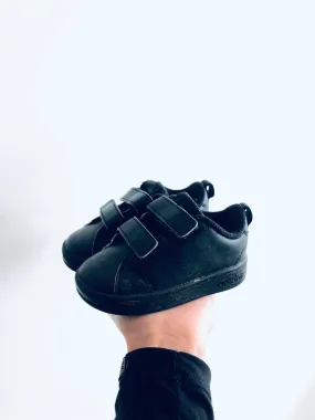 Velcro Shoes // 5 Toddler